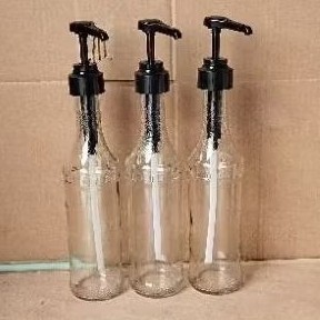 Botol Kaca 700ML Pump Gede Monim Pump - Image 1